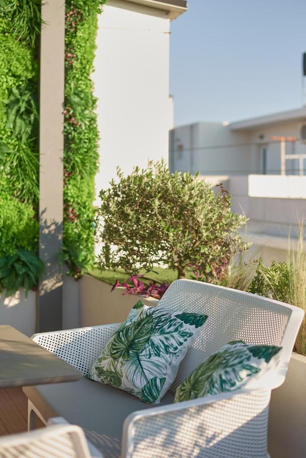 7Rizes Luxury Living Aparthotel Heraklion  Exterior photo